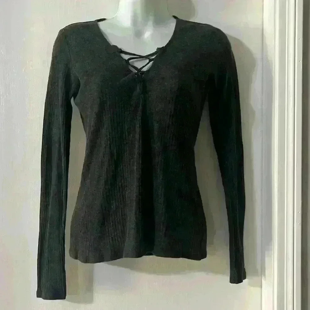 Alo long sleeve shirt